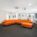 Spacious 2 Bedroom Apartment In Woolloongabba