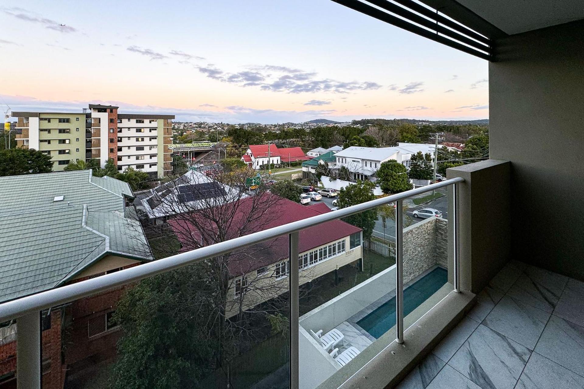 Spacious 2 Bedroom In Woolloongabba Brisbane